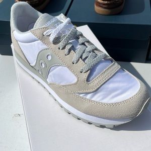 Saucony Jazz Original 8.5 mens (10.5 women)